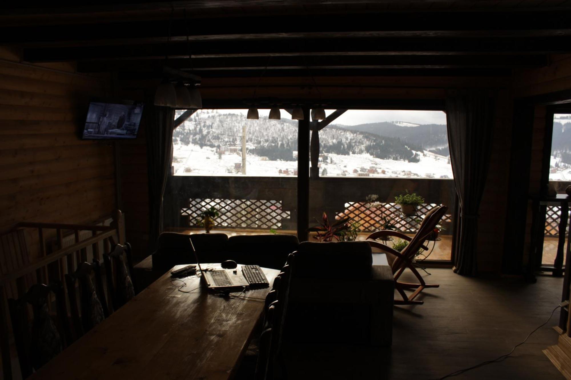 Private Cottage 375 Bukovel Room photo